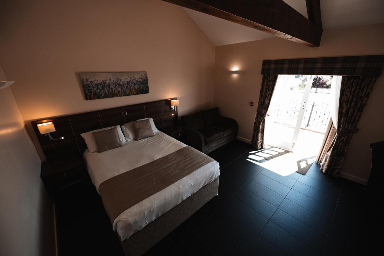 Kings Croft Hotel Понтефракт Екстер'єр фото