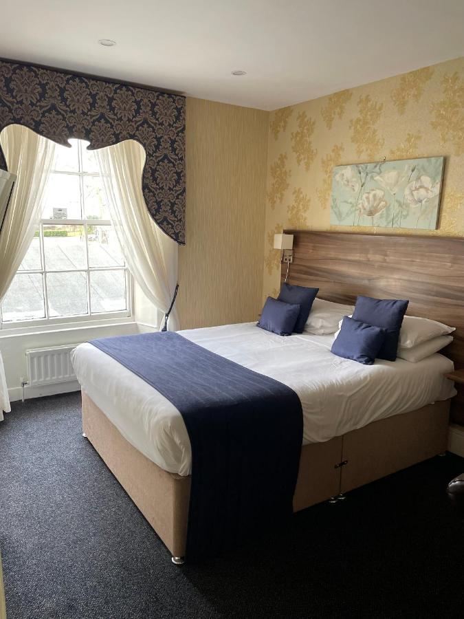 Kings Croft Hotel Понтефракт Екстер'єр фото