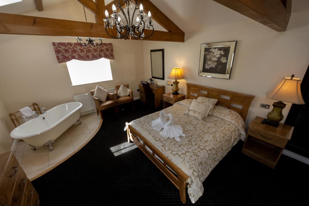 Kings Croft Hotel Понтефракт Екстер'єр фото