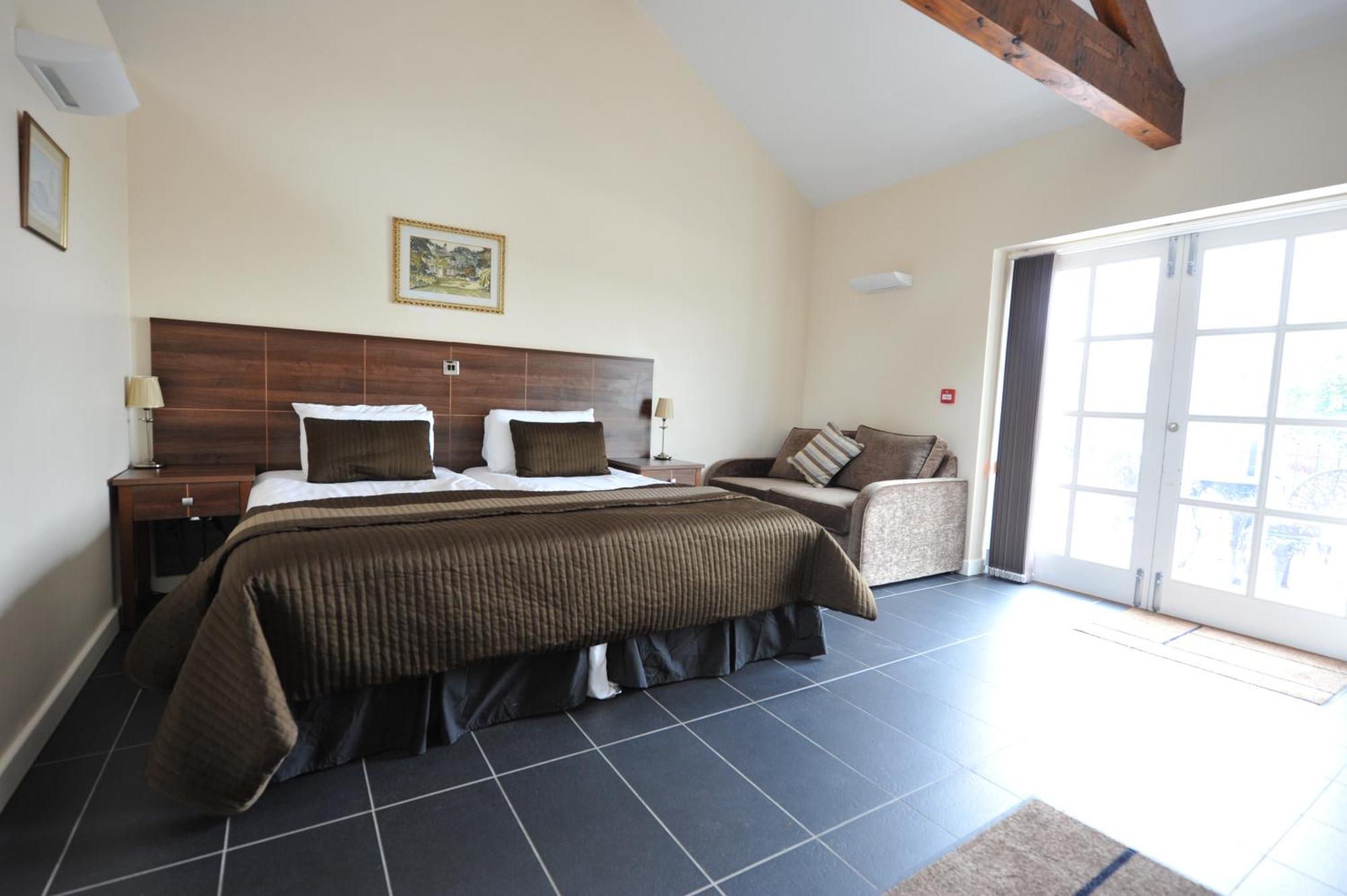 Kings Croft Hotel Понтефракт Екстер'єр фото